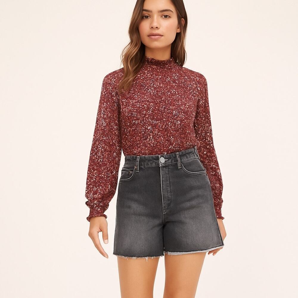 NEW-NWT Reformation Raye Mid Rise Relaxed Jean Shorts Galveston Black Size 34